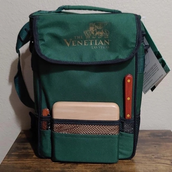Venetian Las Vegas Insulated Wine and Cheese Tote